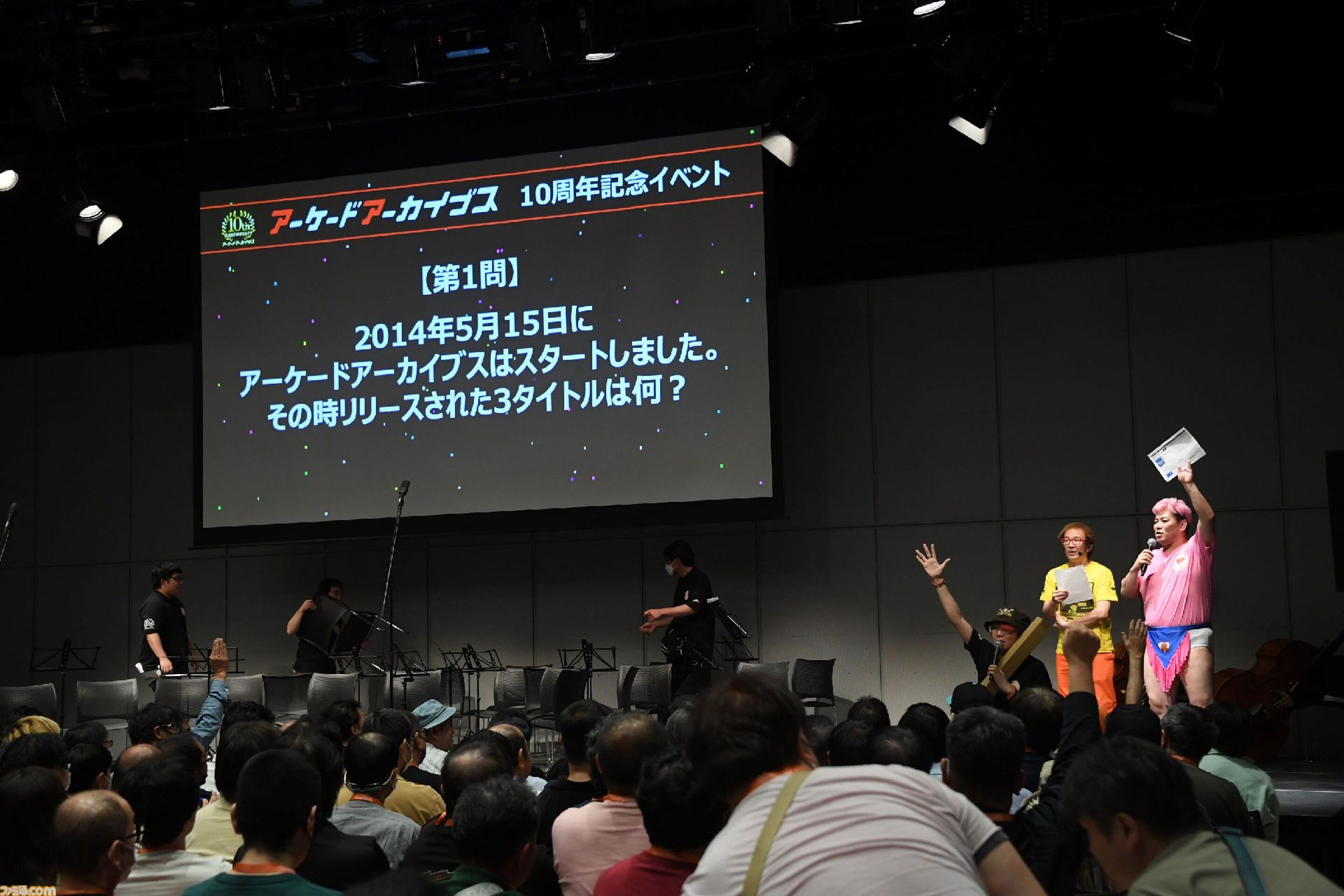 『アケアカ』10周年記念イベントリポート。アワード授賞式では『VS.スーパーマリオブラザーズ』が特別賞を受賞。桜井政博×神谷英樹の対談やオーケストラコンサートなどで魅力を堪能