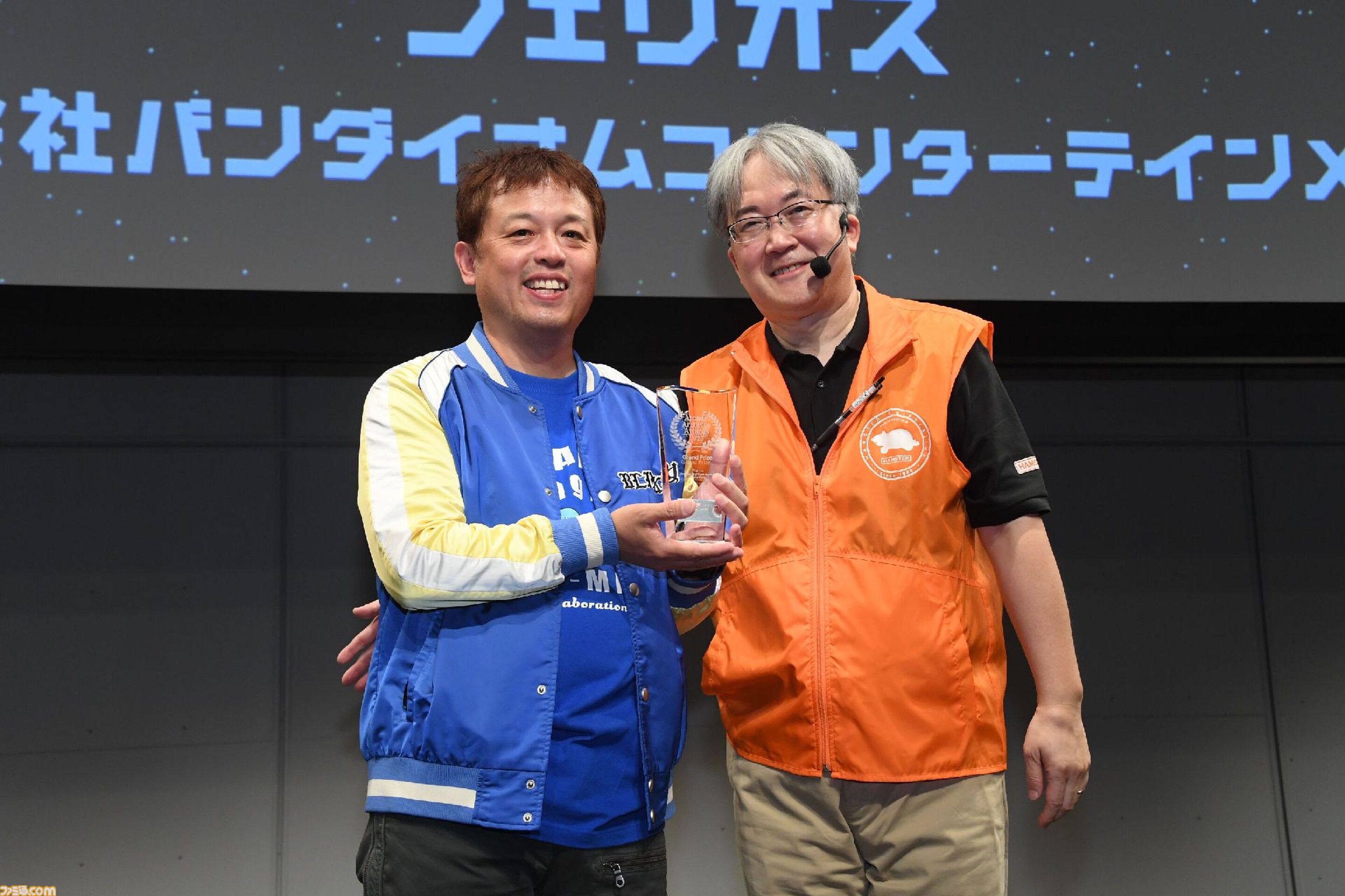 『アケアカ』10周年記念イベントリポート。アワード授賞式では『VS.スーパーマリオブラザーズ』が特別賞を受賞。桜井政博×神谷英樹の対談やオーケストラコンサートなどで魅力を堪能