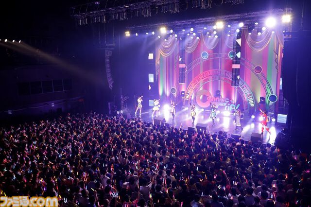 『アイマス シンデレラガールズ』ユニットライブツアー福岡公演リポート。セクシーギルティ、ヒーローヴァーサス、ビートシューターのバラエティー溢れるステージで会場が笑顔に