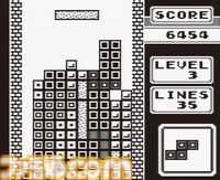ゲームボーイカラーが発売された日。残像の少ない鮮やかなカラー画面を実現したゲームボーイの上位互換モデル。電池たった2本で約20時間も遊べた【今日は何の日？】