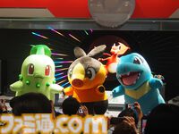 ポケモンセンターメガトウキョー・オーサカのエントランスがリニューアル！ “メガシンカステージ”でリザードン＆サーナイトをメガシンカできちゃう【ポケモンレジェンズ Z-A】