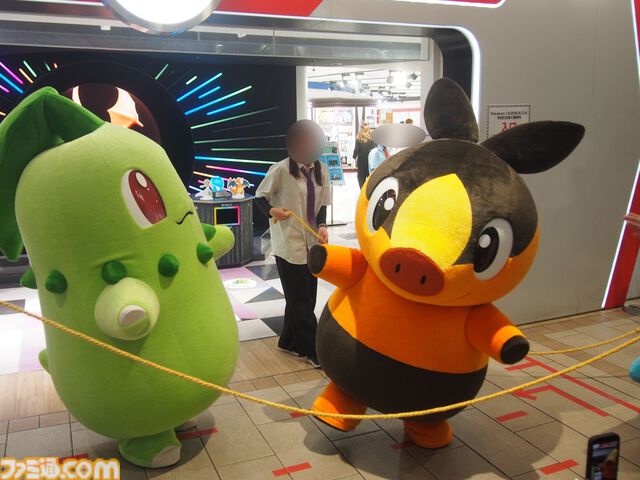 ポケモンセンターメガトウキョー・オーサカのエントランスがリニューアル！ “メガシンカステージ”でリザードン＆サーナイトをメガシンカできちゃう【ポケモンレジェンズ Z-A】