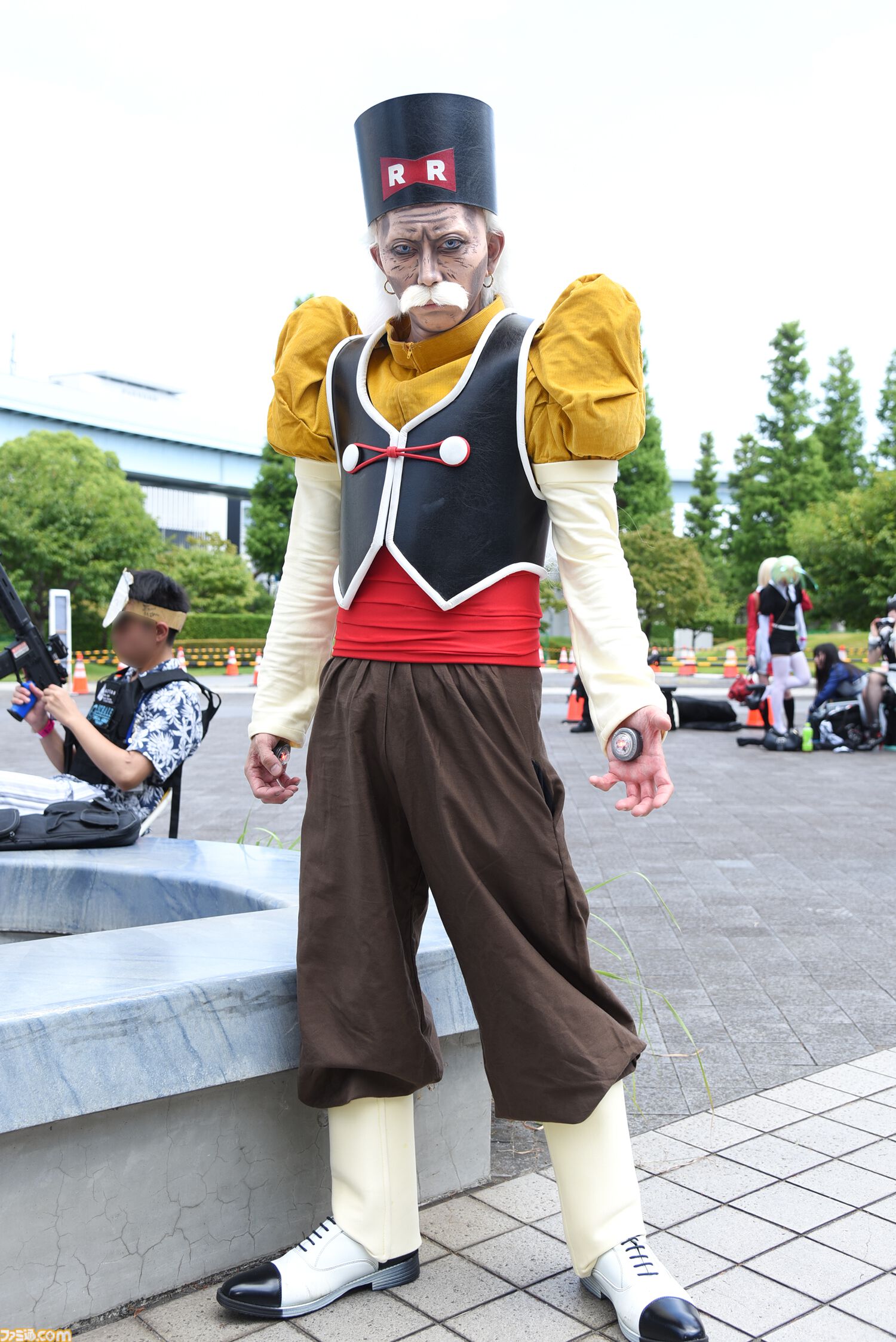 【コスプレ】水着姿の『スト6』春麗から、チアガール衣装の『NIKKE』クレイ、『遊☆戯☆王』ブラック・マジシャン・ガールまで。夏コミと同じく“池ハロ2025”でも格ゲーコスがヒットの予感
