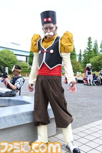 【コスプレ】水着姿の『スト6』春麗から、チアガール衣装の『NIKKE』クレイ、『遊☆戯☆王』ブラック・マジシャン・ガールまで。夏コミと同じく“池ハロ2025”でも格ゲーコスがヒットの予感