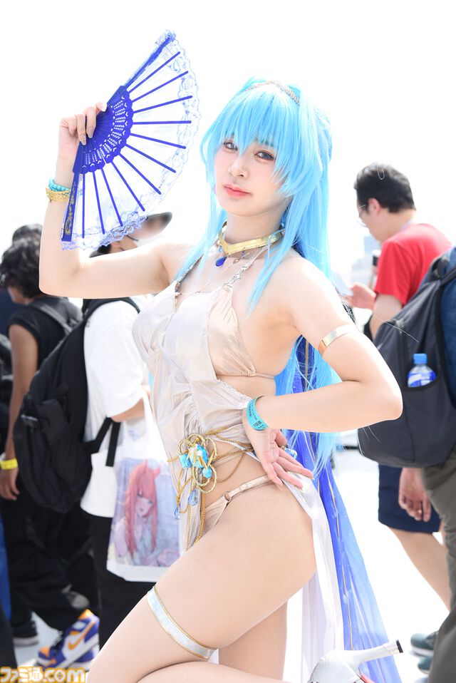 【コスプレ】水着姿の『スト6』春麗から、チアガール衣装の『NIKKE』クレイ、『遊☆戯☆王』ブラック・マジシャン・ガールまで。夏コミと同じく“池ハロ2025”でも格ゲーコスがヒットの予感