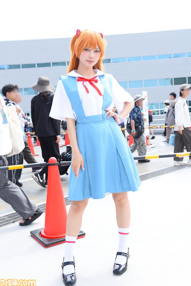 【コスプレ】水着姿の『スト6』春麗から、チアガール衣装の『NIKKE』クレイ、『遊☆戯☆王』ブラック・マジシャン・ガールまで。夏コミと同じく“池ハロ2025”でも格ゲーコスがヒットの予感