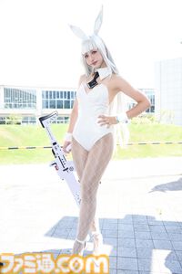 【コスプレ】水着姿の『スト6』春麗から、チアガール衣装の『NIKKE』クレイ、『遊☆戯☆王』ブラック・マジシャン・ガールまで。夏コミと同じく“池ハロ2025”でも格ゲーコスがヒットの予感