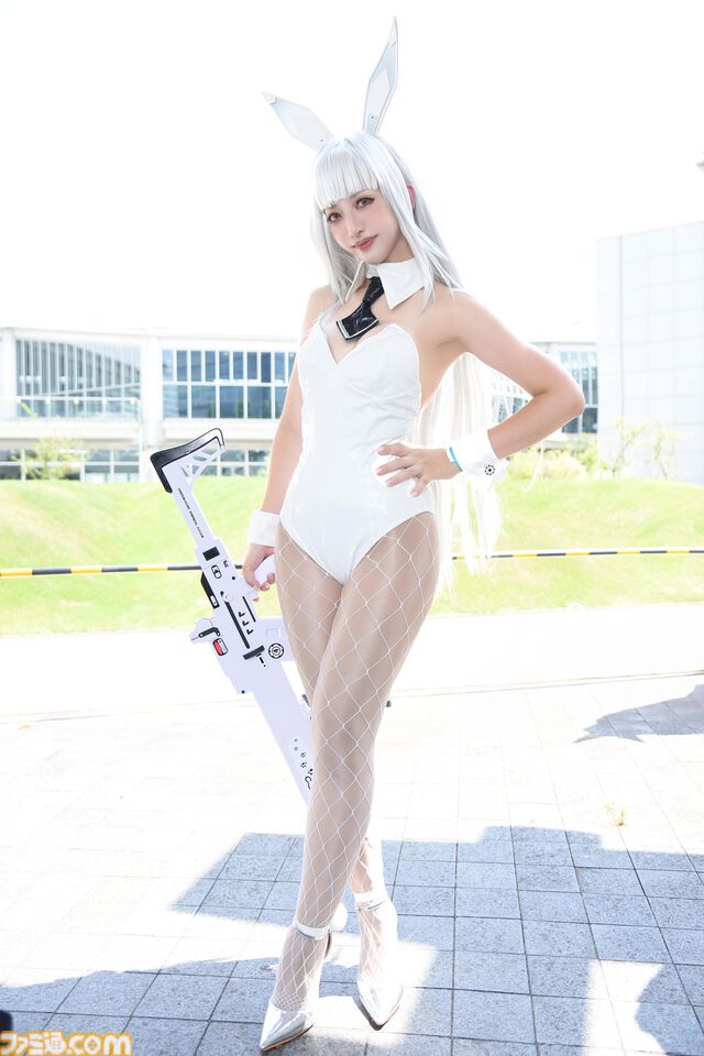 【コスプレ】水着姿の『スト6』春麗から、チアガール衣装の『NIKKE』クレイ、『遊☆戯☆王』ブラック・マジシャン・ガールまで。夏コミと同じく“池ハロ2025”でも格ゲーコスがヒットの予感