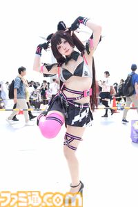【コスプレ】水着姿の『スト6』春麗から、チアガール衣装の『NIKKE』クレイ、『遊☆戯☆王』ブラック・マジシャン・ガールまで。夏コミと同じく“池ハロ2025”でも格ゲーコスがヒットの予感