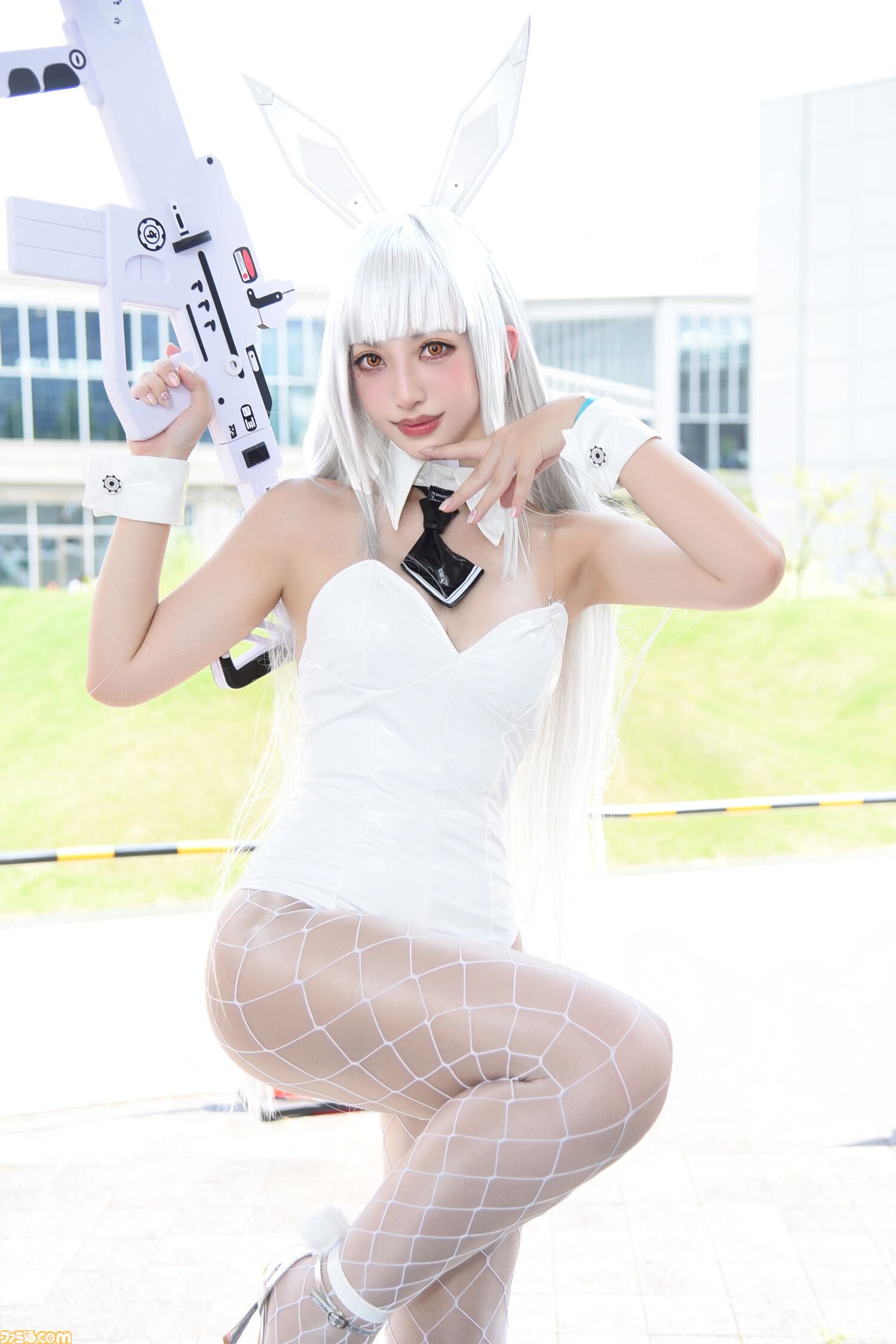 【コスプレ】水着姿の『スト6』春麗から、チアガール衣装の『NIKKE』クレイ、『遊☆戯☆王』ブラック・マジシャン・ガールまで。夏コミと同じく“池ハロ2025”でも格ゲーコスがヒットの予感