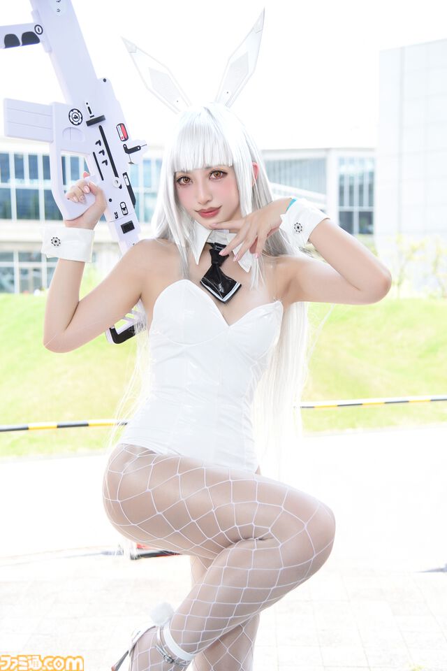 【コスプレ】水着姿の『スト6』春麗から、チアガール衣装の『NIKKE』クレイ、『遊☆戯☆王』ブラック・マジシャン・ガールまで。夏コミと同じく“池ハロ2025”でも格ゲーコスがヒットの予感
