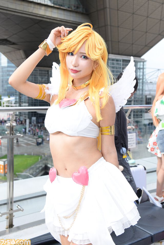 【コスプレ】『ドラクエ4』マーニャ＆ミネアからRQ衣装の『アズレン』ボルチモア、『NIKKE』×『エヴァ』コラボのアスカまで。夏コミを振り返りつつ、池ハロで流行るコスプレを大予想