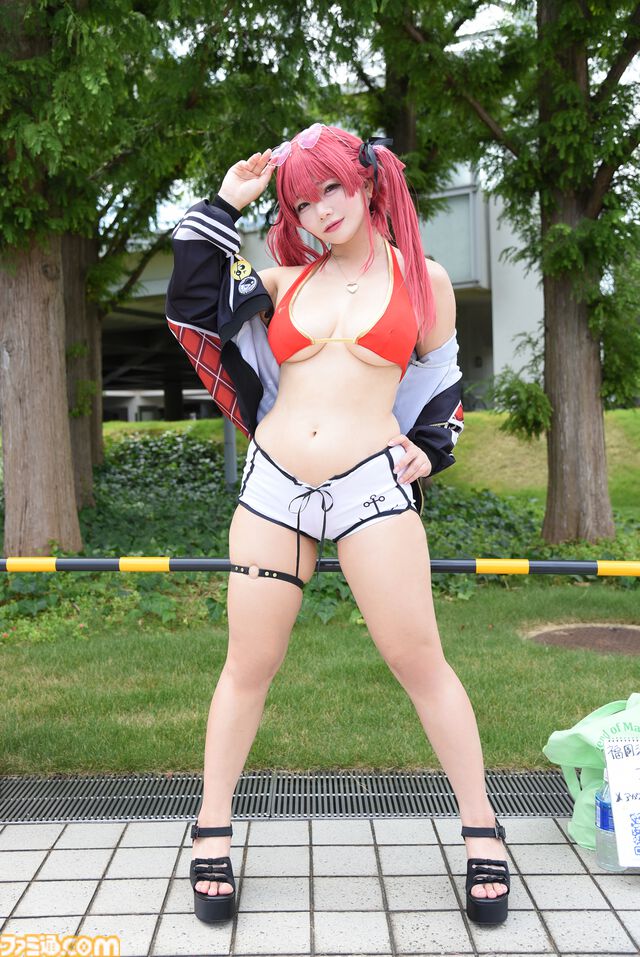 【コスプレ】『ドラクエ4』マーニャ＆ミネアからRQ衣装の『アズレン』ボルチモア、『NIKKE』×『エヴァ』コラボのアスカまで。夏コミを振り返りつつ、池ハロで流行るコスプレを大予想