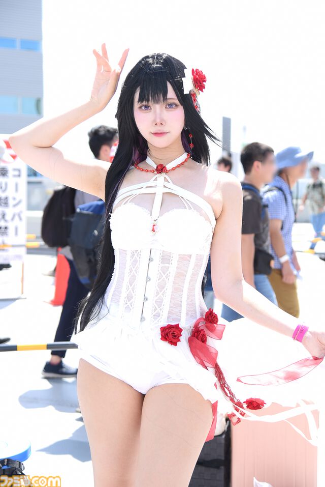 【コスプレ】『ドラクエ4』マーニャ＆ミネアからRQ衣装の『アズレン』ボルチモア、『NIKKE』×『エヴァ』コラボのアスカまで。夏コミを振り返りつつ、池ハロで流行るコスプレを大予想