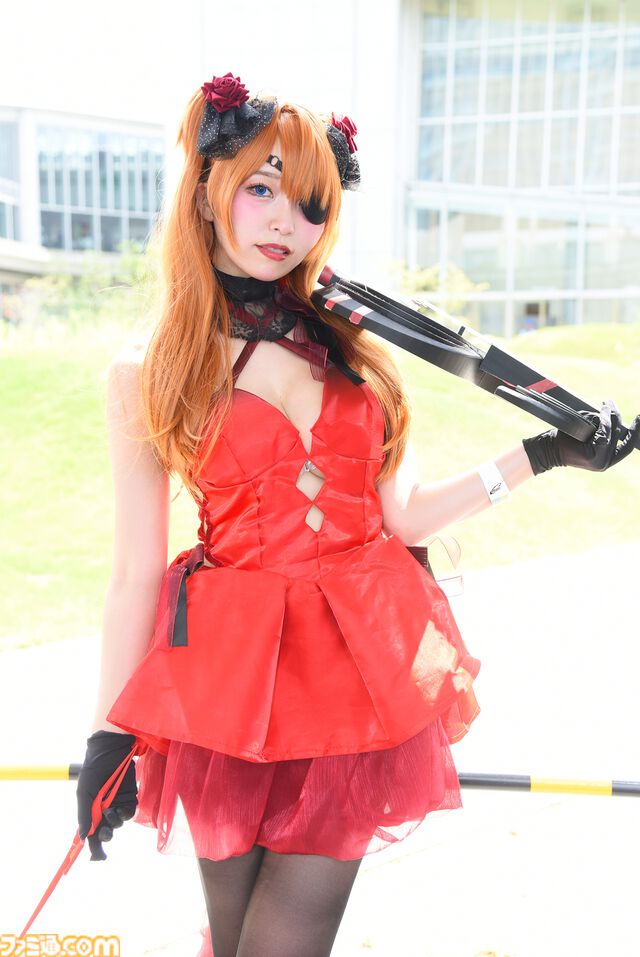 【コスプレ】『ドラクエ4』マーニャ＆ミネアからRQ衣装の『アズレン』ボルチモア、『NIKKE』×『エヴァ』コラボのアスカまで。夏コミを振り返りつつ、池ハロで流行るコスプレを大予想