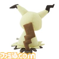 『ポケモン』ミミッキュぬいぐるみが抱きしめたくなるほどかわいい。高さ・重量・被っている布素材など細部までそのまんま再現。ポケモンセンターで10月23日発売