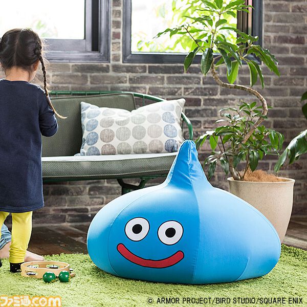 『ドラクエ1＆2』リメイク発売！ ビッグスライムクッション＋スライム10体ぬいぐるみ詰め合わせを1名様にプレゼント【毎月13日はファミ通.comプレゼントキャンペーンの日】