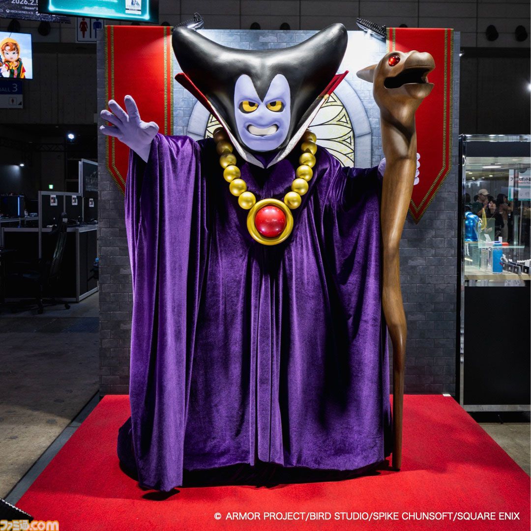 ドラクエ1＆2リメイク』りゅうおう様が東京と大阪で写真撮影会。ゲーム