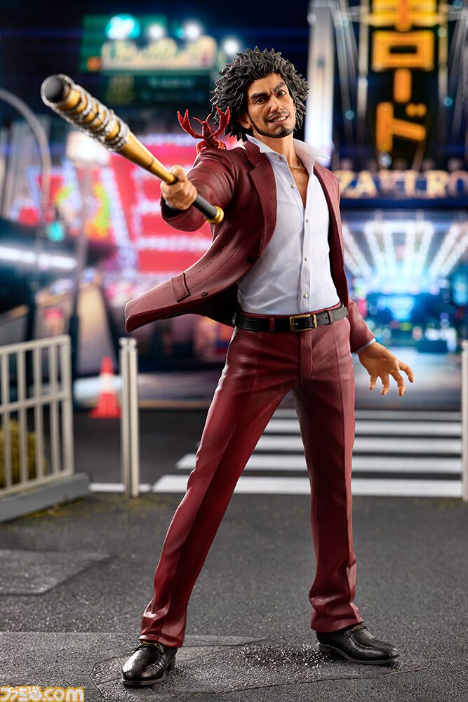 セガストア限定布ポスター付き　春日一番 1/6フィギュア コトブキヤ セガストア限定布ポスター付 春日一番 1/6フィギュア コトブキヤ 開封