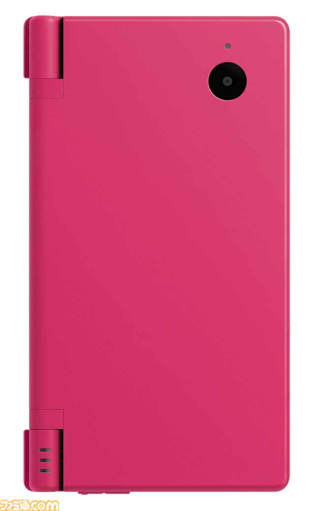 ニンテンドーDSiが発売された日。カメラや音楽プレイヤーなどの機能を追加したモデル。DSiウェアによるソフトのDL販売が新しかった【今日は何の日？】