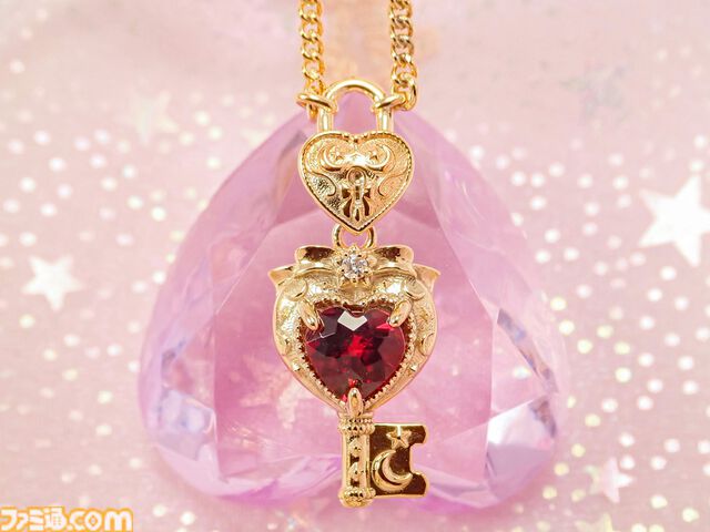 【1回10000円のカプセルトイ】『大人のセボンスター　ハートキーペンダント』11/15より計100個限定で発売。10個に1個は天然ダイヤモンド付き