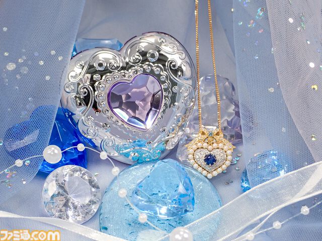 【1回10000円のカプセルトイ】『大人のセボンスター　ハートキーペンダント』11/15より計100個限定で発売。10個に1個は天然ダイヤモンド付き