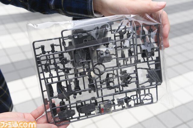 『機動戦士ガンダム EXVS.2 IB』スーパープレイ続出で会場大熱狂！ 極限の攻防で観客を歓喜の渦に巻き込んだ“GGGP×RAGE”OPEN部門 本戦をリポート