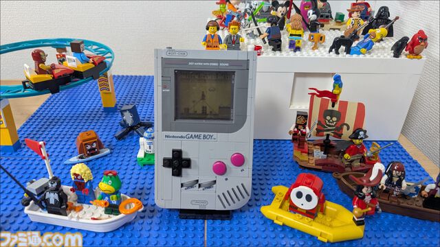 レゴのゲームボーイを作ってみました！ 実物と並べてわかる再現度の高さ、ボタンやスリッドのディテールに感動
