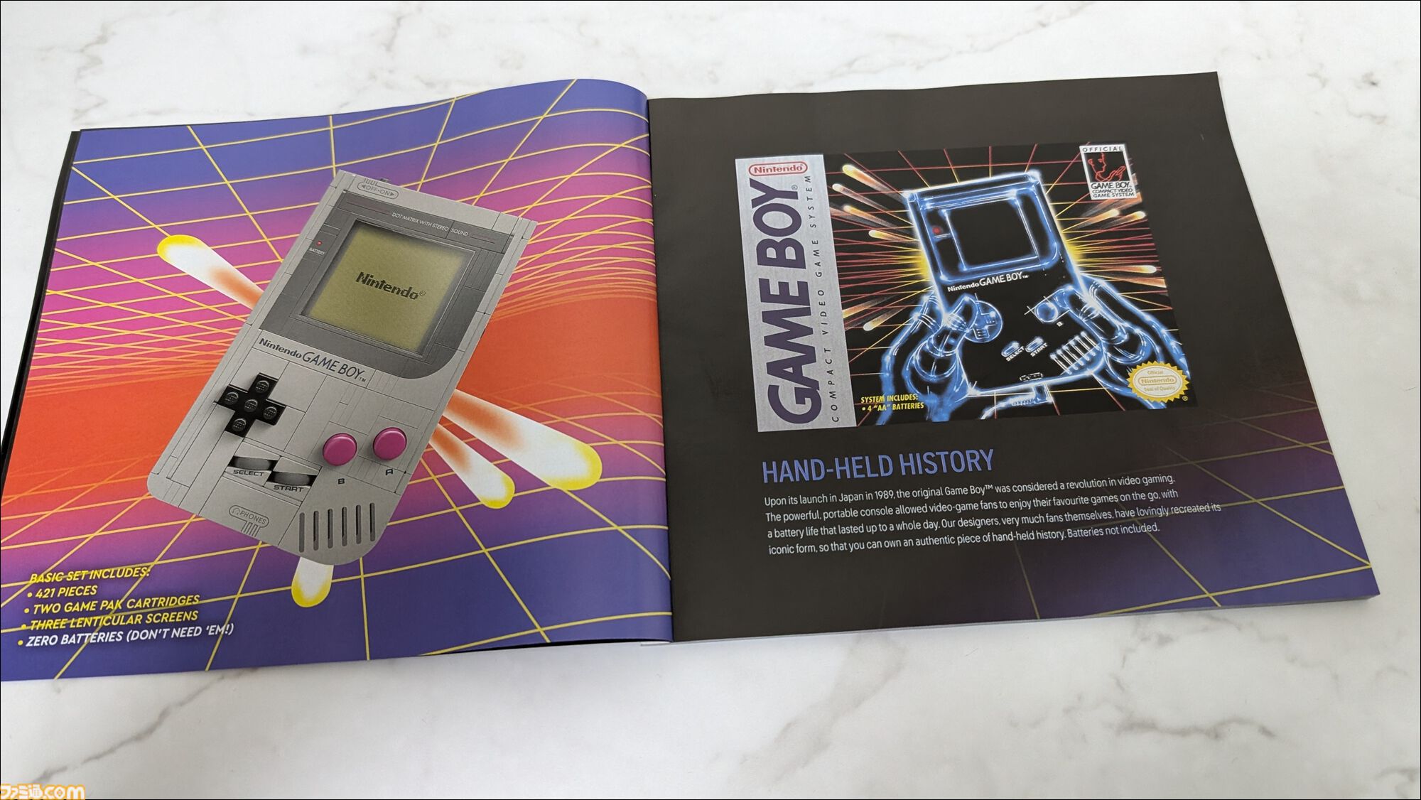 レゴのゲームボーイを作ってみました！ 実物と並べてわかる再現度の高さ、ボタンやスリッドのディテールに感動