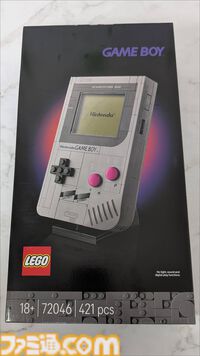 レゴのゲームボーイを作ってみました！ 実物と並べてわかる再現度の高さ、ボタンやスリッドのディテールに感動