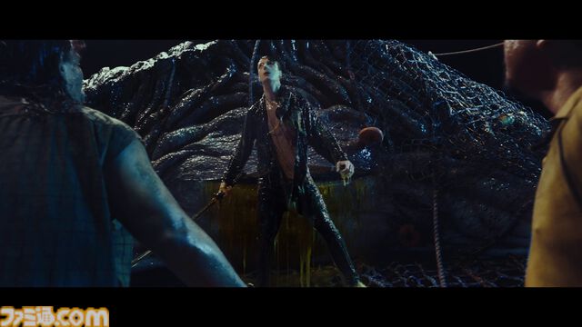 迫りくる電車からネコを救え！ 巨大魔人力士が登場するPS5のCMが両国駅巨大モニターに登場。PS5の魅力をアピールする“It Happens on PS5”キャンペーンの一環として実施