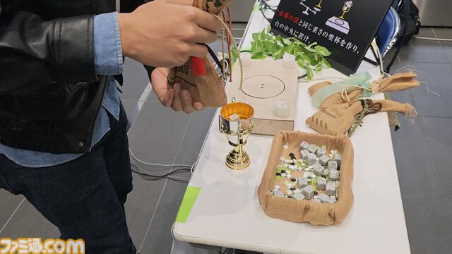 『伝説の剣』石座から剣を抜けるかチャレンジする設置型ゲーム。成功率5%未満。選ばれし者になろうとしたけどなれませんでした【デジゲー博2025】