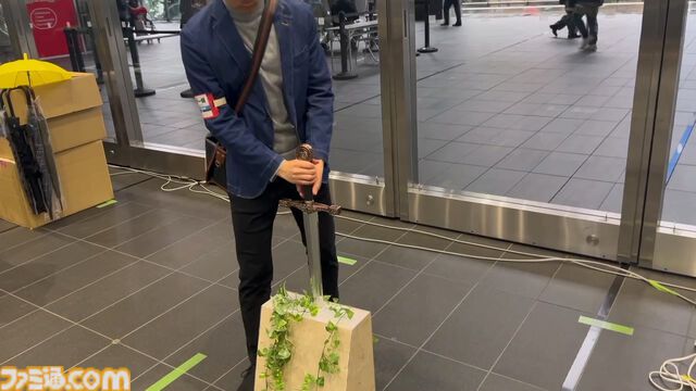 『伝説の剣』石座から剣を抜けるかチャレンジする設置型ゲーム。成功率5%未満。選ばれし者になろうとしたけどなれませんでした【デジゲー博2025】