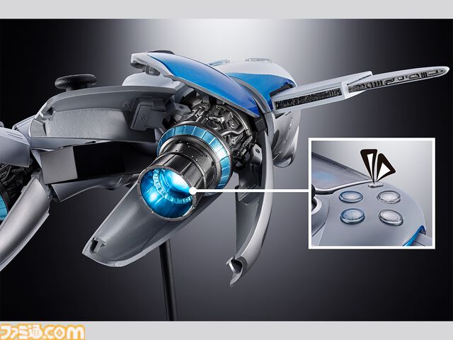 『アストロボット』“超合金 アストロボット＆デュアルスピーダー”予約開始。段階的な変形ギミック、LED発光ギミックを搭載し、充電スタンドを模したスタンドパーツも付属