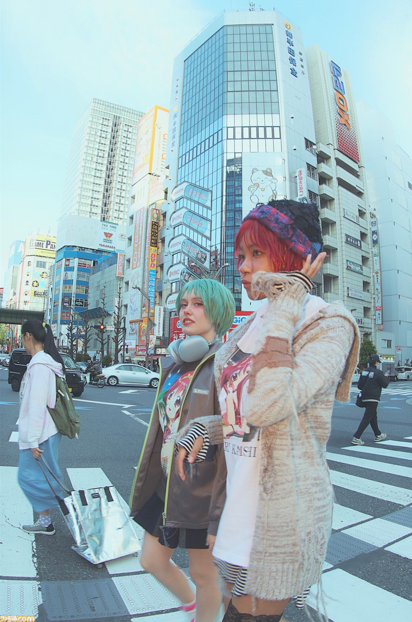 アニメ『ToHeart』がchillweebとコラボ。神岸あかりやマルチがプリントされたヴィンテージな雰囲気のあるオシャレな2種類のTシャツが登場