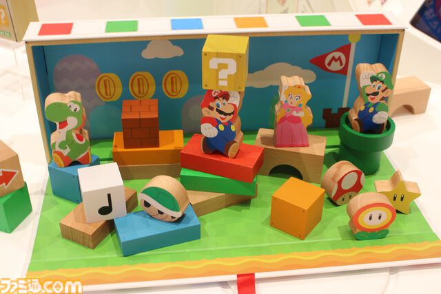 Nintendo FUKUOKAがオープン。見ているだけでも楽しい店内の様子を写真たっぷりでリポート。ここでしか買えない限定商品や新商品も登場