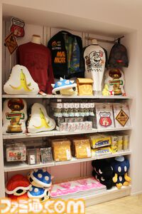 Nintendo FUKUOKAがオープン。見ているだけでも楽しい店内の様子を写真たっぷりでリポート。ここでしか買えない限定商品や新商品も登場