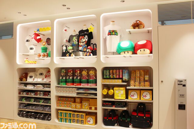 Nintendo FUKUOKAがオープン。見ているだけでも楽しい店内の様子を写真たっぷりでリポート。ここでしか買えない限定商品や新商品も登場