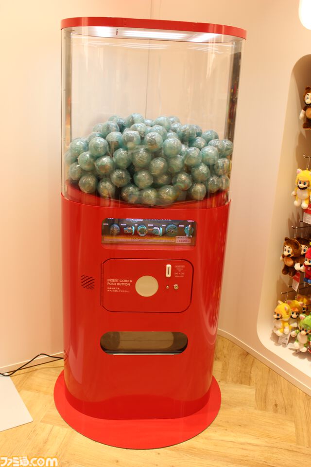 Nintendo FUKUOKAがオープン。見ているだけでも楽しい店内の様子を写真たっぷりでリポート。ここでしか買えない限定商品や新商品も登場
