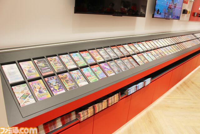 Nintendo FUKUOKAがオープン。見ているだけでも楽しい店内の様子を写真たっぷりでリポート。ここでしか買えない限定商品や新商品も登場