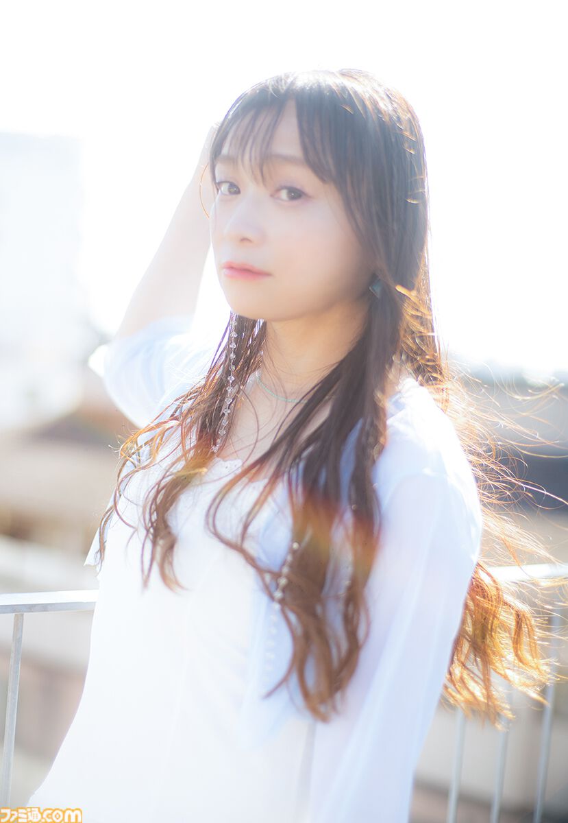 今井麻美さんの2年ぶりとなるディナーショーが2026年1月10日に開催決定。食事やアコースティックライブに加えてイベント企画なども実施予定