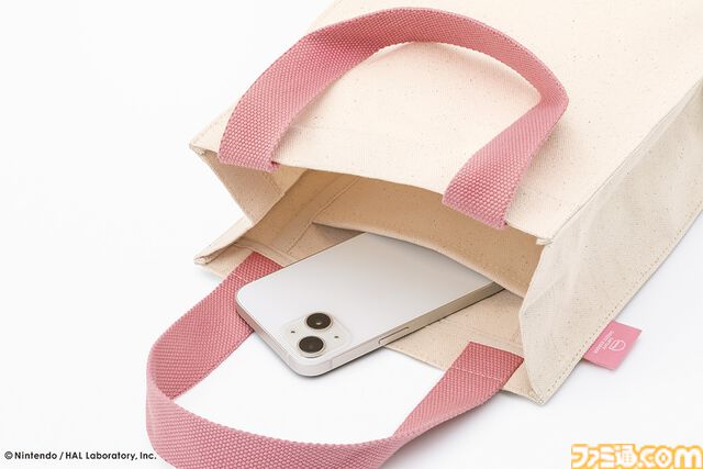 【カービィカフェ】ふわふわ刺繍トートバッグがかわいい。キャプテンスイーツバーガーコラボ、カービィの苺クッキーセットが12月1日発売