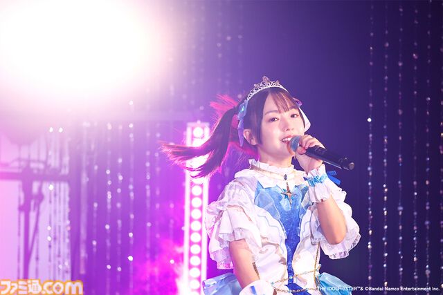 『アイマス シンデレラガールズ』Webラジオ『デレパ』公録イベント第11弾リポート。“フェス”をテーマに、公録お決まりの楽曲（？）を交えながらの豪華絢爛なステージに