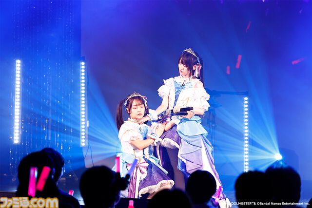 『アイマス シンデレラガールズ』Webラジオ『デレパ』公録イベント第11弾リポート。“フェス”をテーマに、公録お決まりの楽曲（？）を交えながらの豪華絢爛なステージに