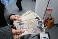 【龍が如く冠婚葬祭展】柏木さん（20歳）の見た目イメージは吉川晃司のモニカ。めでたい結婚式、散った男の葬儀もまとめてやる大型展示会レポ