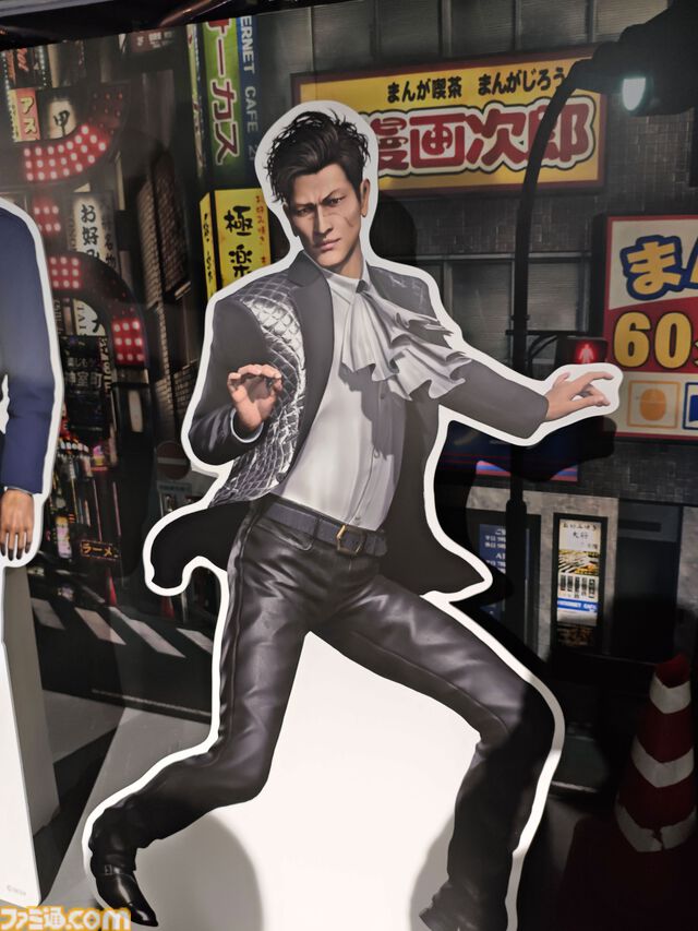 【龍が如く冠婚葬祭展】柏木さん（20歳）の見た目イメージは吉川晃司のモニカ。めでたい結婚式、散った男の葬儀もまとめてやる大型展示会レポ