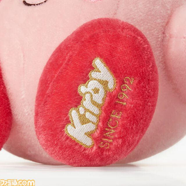 『星のカービィ』高級テディベアブランド“シュタイフ”コラボぬいぐるみの2次予約販売が決定。本日（11/27）より店頭にて受付開始。ECサイトは2/2予約開始