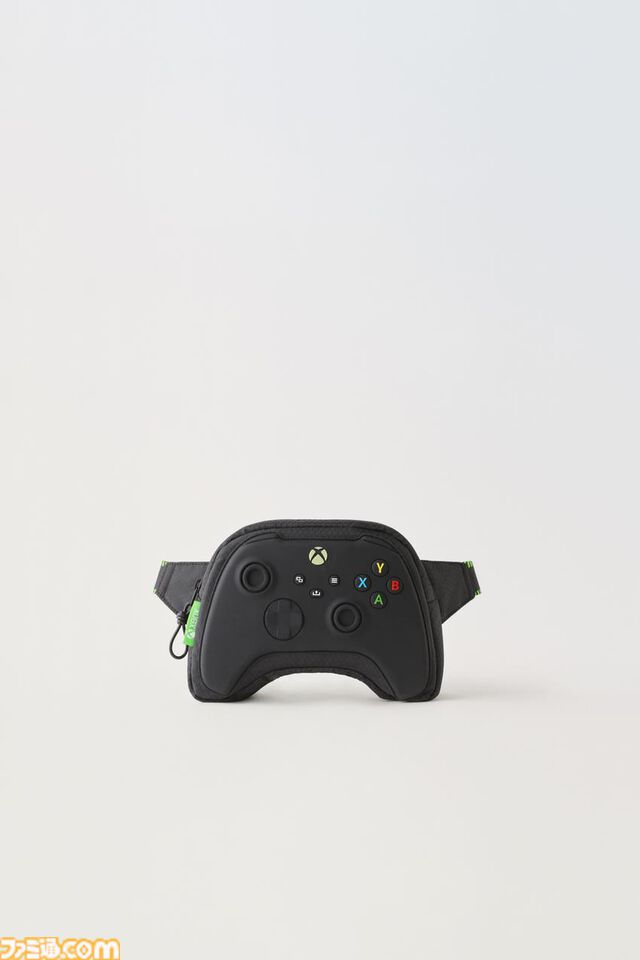 Xboxやドリキャスのコントローラー型ベルトバッグがZARAより発売中。ゲーマー必見のおしゃかわアイテム