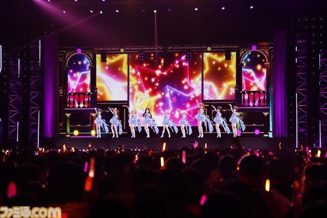 『アイマス シンデレラガールズ』xRライブ“シンデレラガールズフェス”1日目リポート。アイドルたちの原点の楽曲や本イベントのために書き下ろされた新曲『恒久のユニバース』が初披露