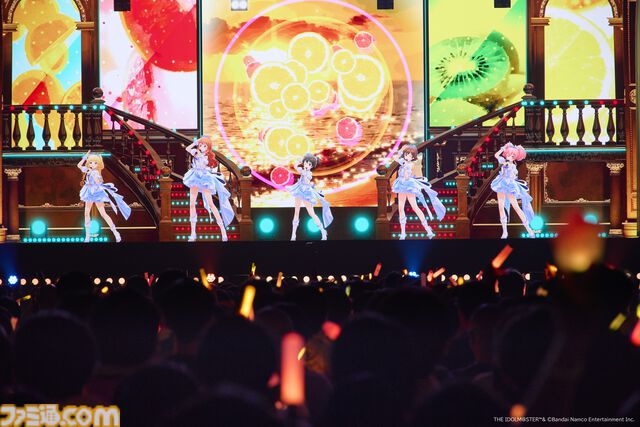 『アイマス シンデレラガールズ』xRライブ“シンデレラガールズフェス”1日目リポート。アイドルたちの原点の楽曲や本イベントのために書き下ろされた新曲『恒久のユニバース』が初披露